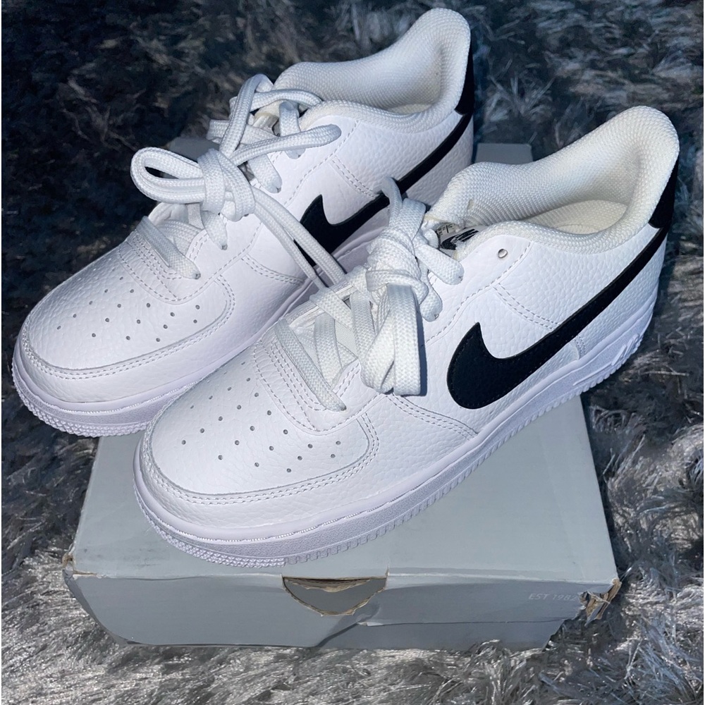 Nike Air Force 1